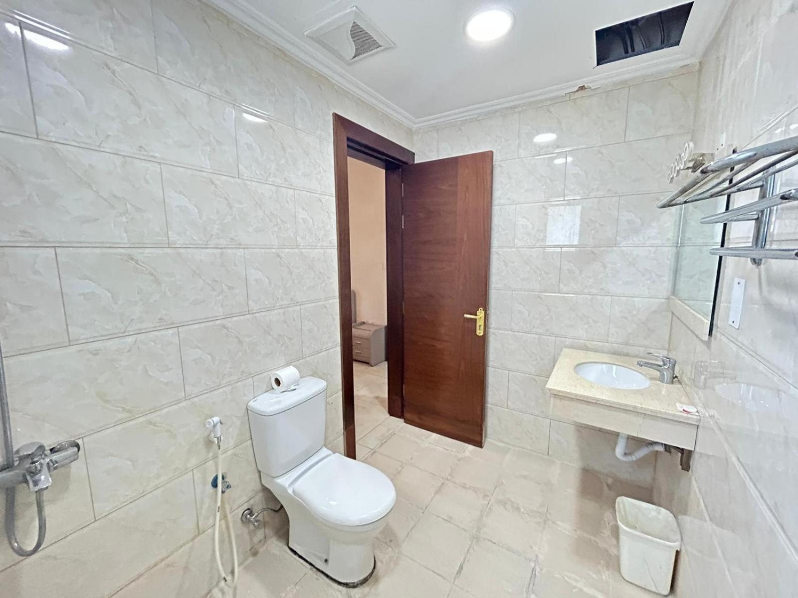 Al Hayat Suites Apartment 麦纳麦 外观 照片