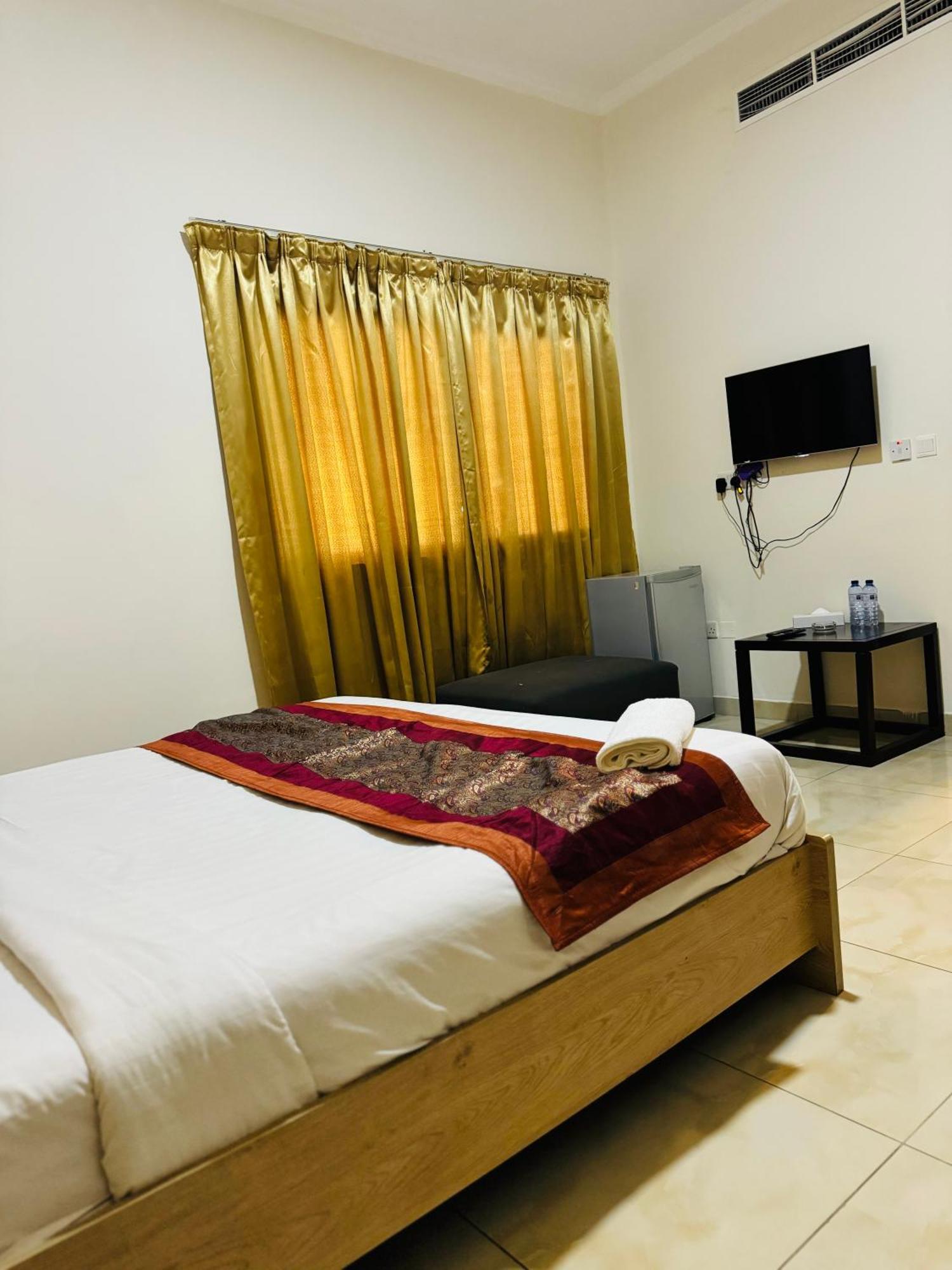 Al Hayat Suites Apartment 麦纳麦 外观 照片