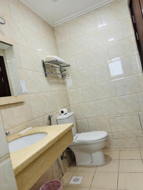 Al Hayat Suites Apartment 麦纳麦 外观 照片