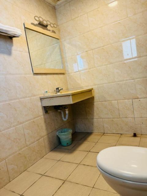 Al Hayat Suites Apartment 麦纳麦 外观 照片