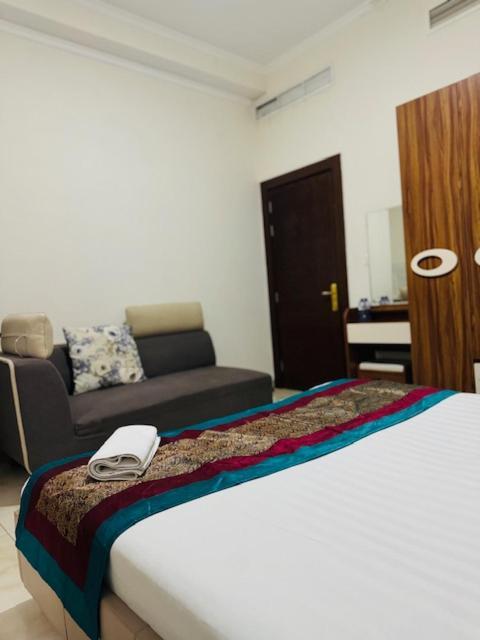 Al Hayat Suites Apartment 麦纳麦 外观 照片